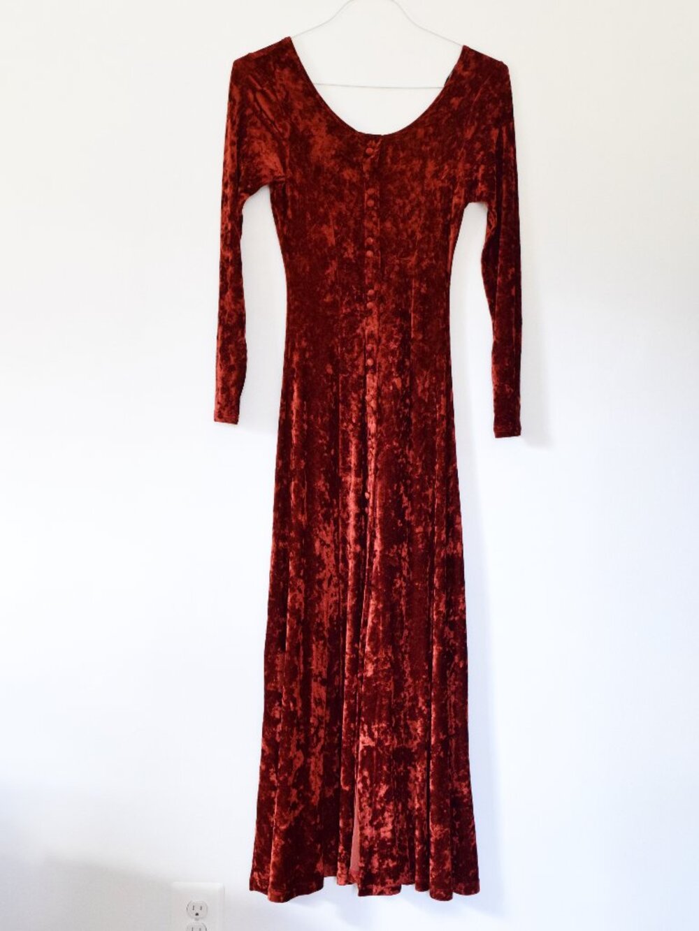 CONTEMPO CASUALS Vintage Red Velvet Long Sleeve Button Up Maxi Dress | Size S